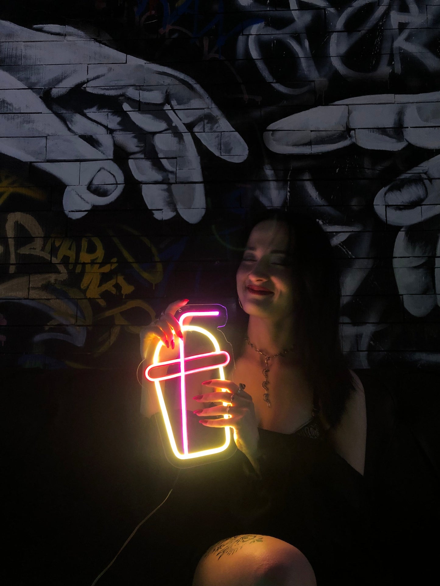 Neon Glow Kokteyl Bardağı Dekor