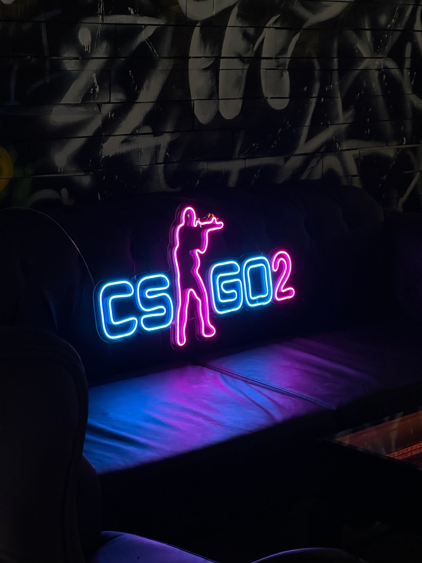 CS:GO Inspired Neon Dekor