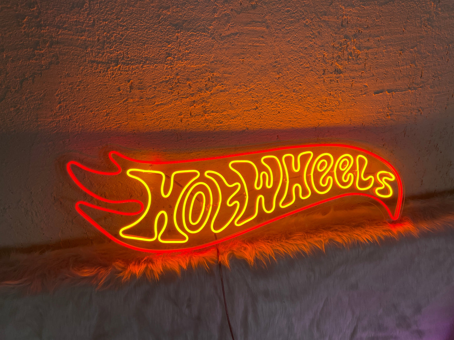 Classic Hot Wheels Neon Dekor