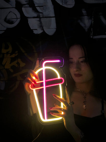 Neon Glow Kokteyl Bardağı Dekor
