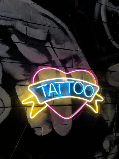 Heart & Banner Tattoo Neon Dekor
