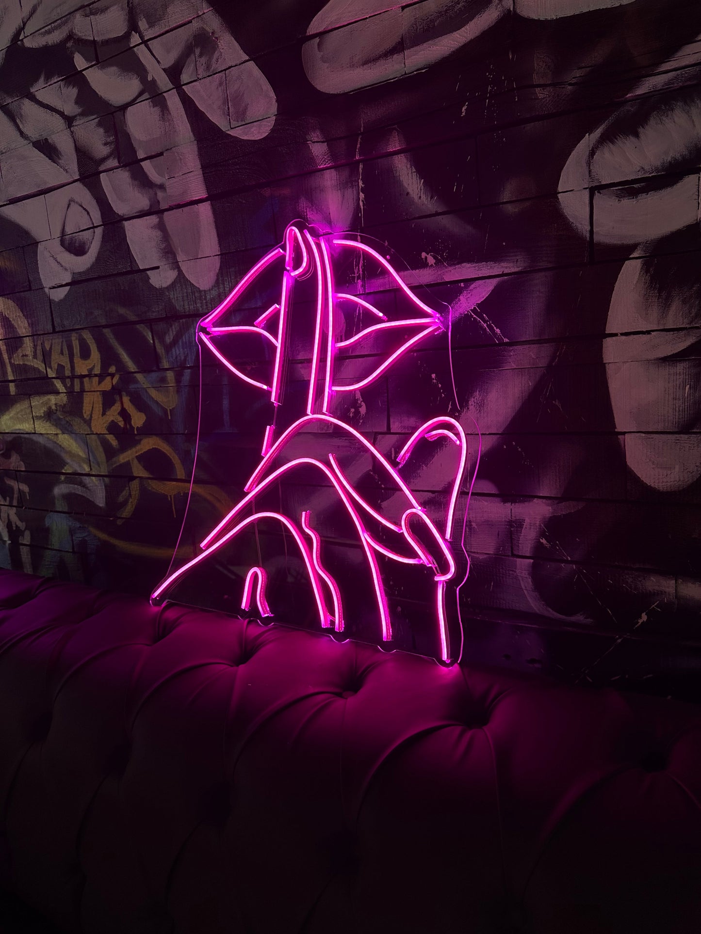 Silent Gesture Neon Duvar Dekoru