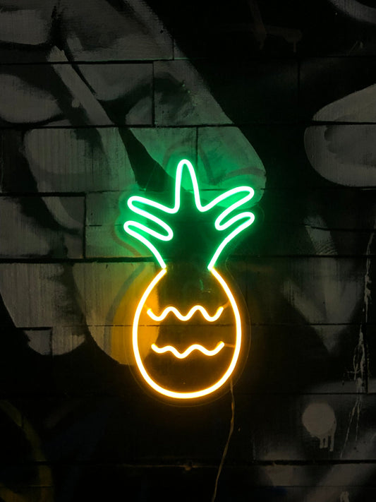 Tropical Pineapple Neon Dekor