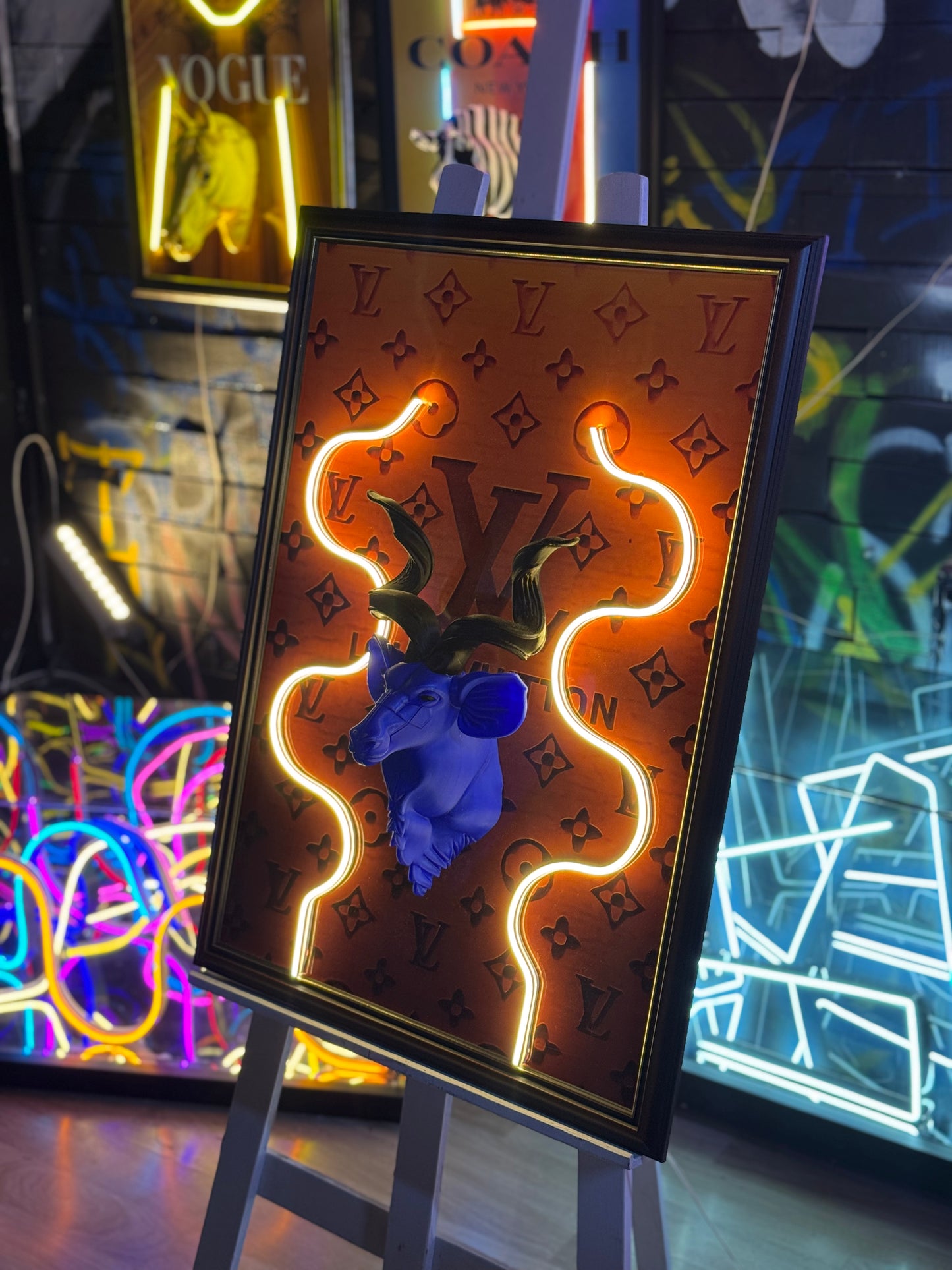 Louis Vuitton Consept 3D Neon Tablo