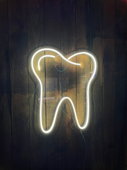 TOOTH Neon Dekor