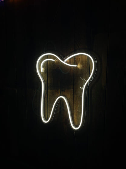 TOOTH Neon Dekor
