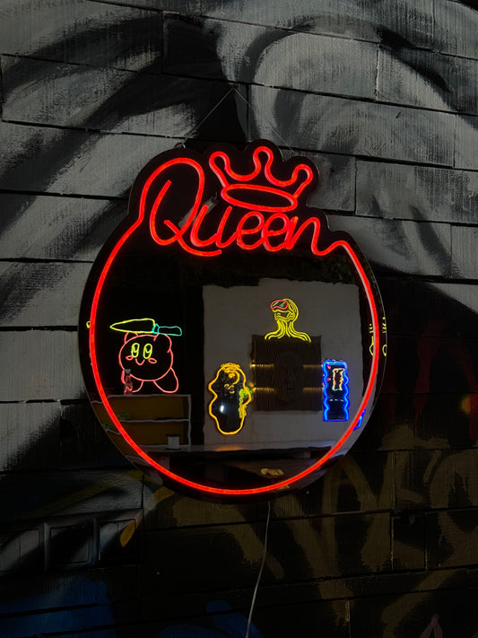 Queen - Kraliyet Taclı Neon Ayna